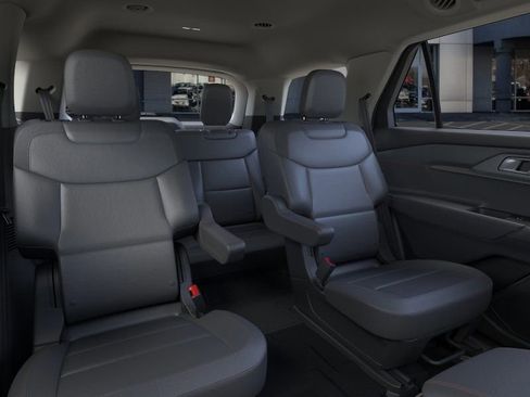 New 2026 Ford Explorer Active w/ Active Comfort Package image 12