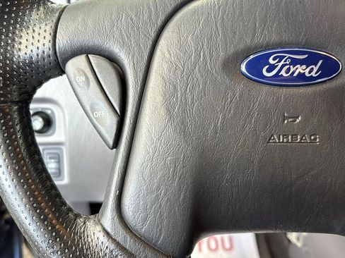 Used 2002 Ford Escape XLT image 13