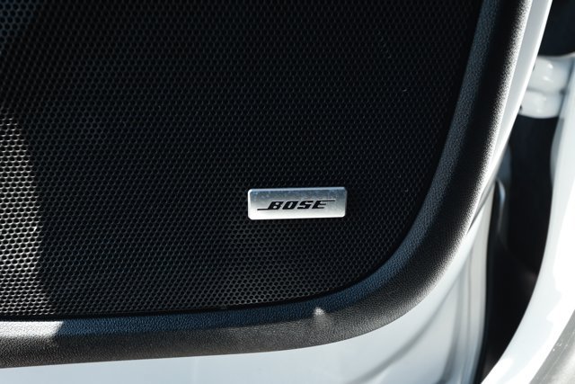 Used 2022 GMC Terrain SLT w/ Infotainment Package II FWD image 25