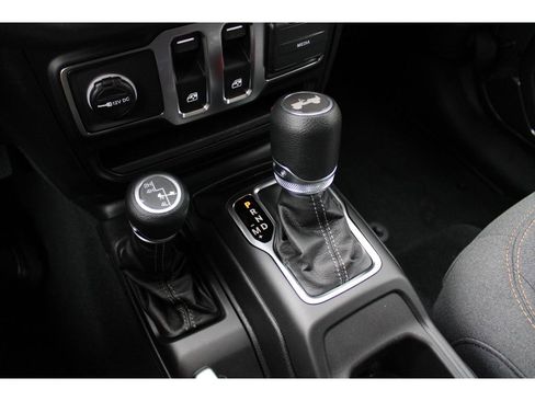 New 2026 Jeep Wrangler Sport S image 34