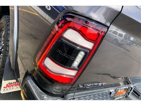 Used 2024 RAM 2500 Limited AWD/4WD image 31