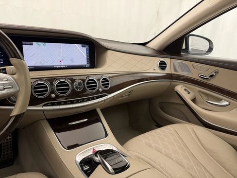 Used 2019 Mercedes-Benz S 560 4MATIC Sedan image 23