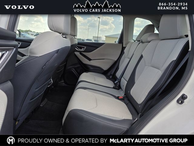 Used 2024 Subaru Forester Premium AWD/4WD image 18