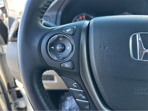 Used 2017 Honda Pilot EX-L image 24