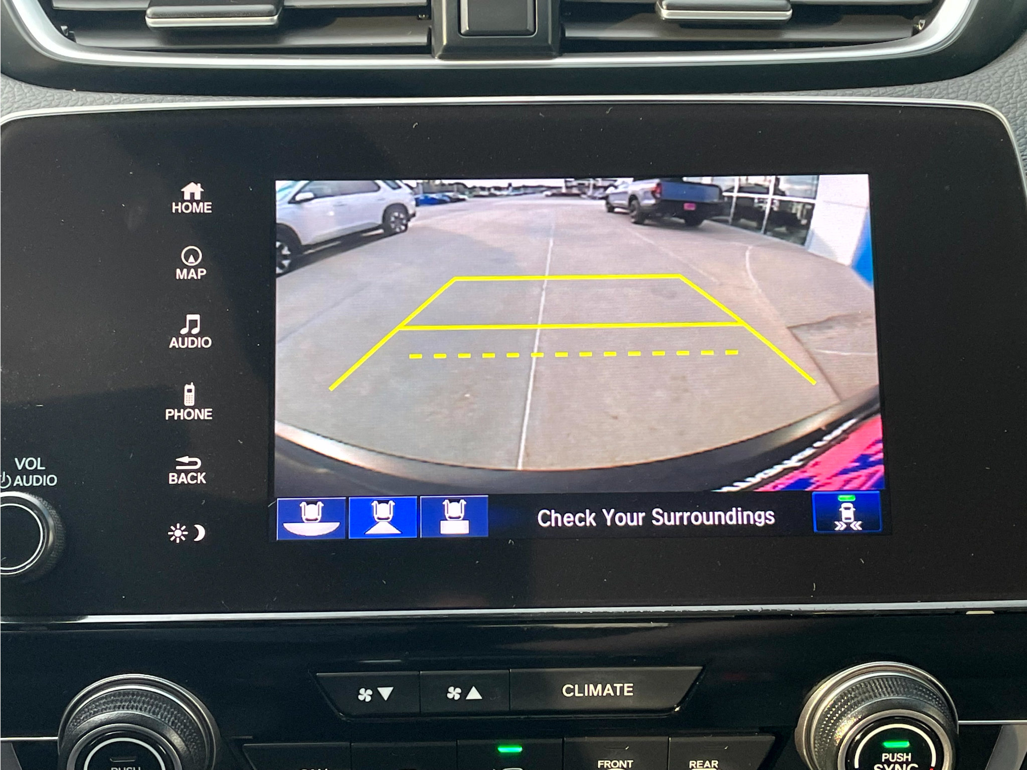 Used 2018 Honda CR-V Touring image 17
