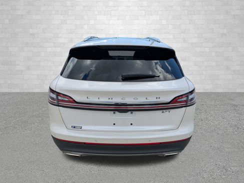 Used 2019 Lincoln Nautilus Reserve FWD image 3