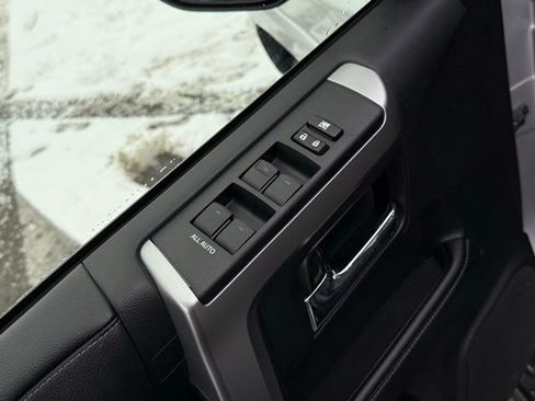 Used 2023 Toyota 4Runner SR5 Premium image 17