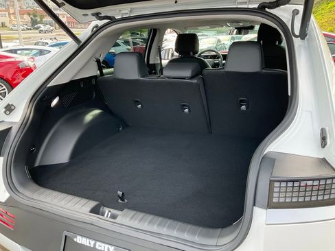 Used 2025 Hyundai Ioniq 5 SEL image 9