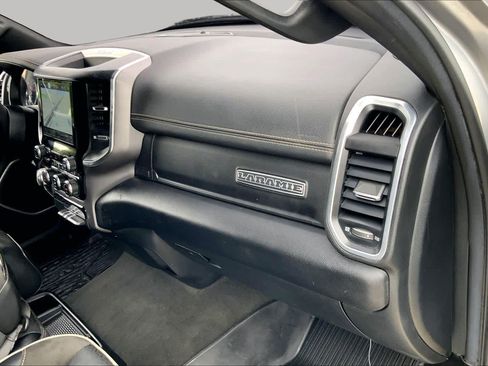 Used 2023 RAM 1500 Laramie AWD/4WD image 36