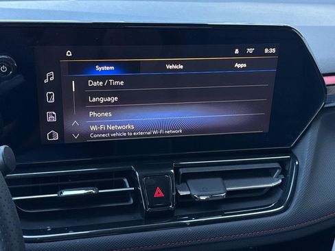 New 2026 Chevrolet TrailBlazer RS w/ Convenience Package FWD image 24