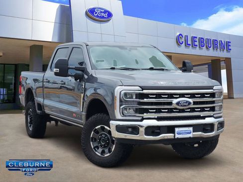 Used 2024 Ford F250 Lariat w/ Lariat Ultimate Package AWD/4WD image 1