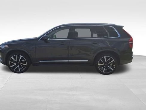 Certified 2023 Volvo XC90 B6 Plus AWD/4WD image 5