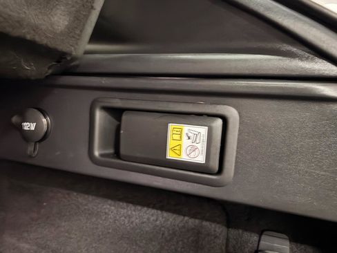 Used 2019 Jaguar F-PACE Prestige image 33