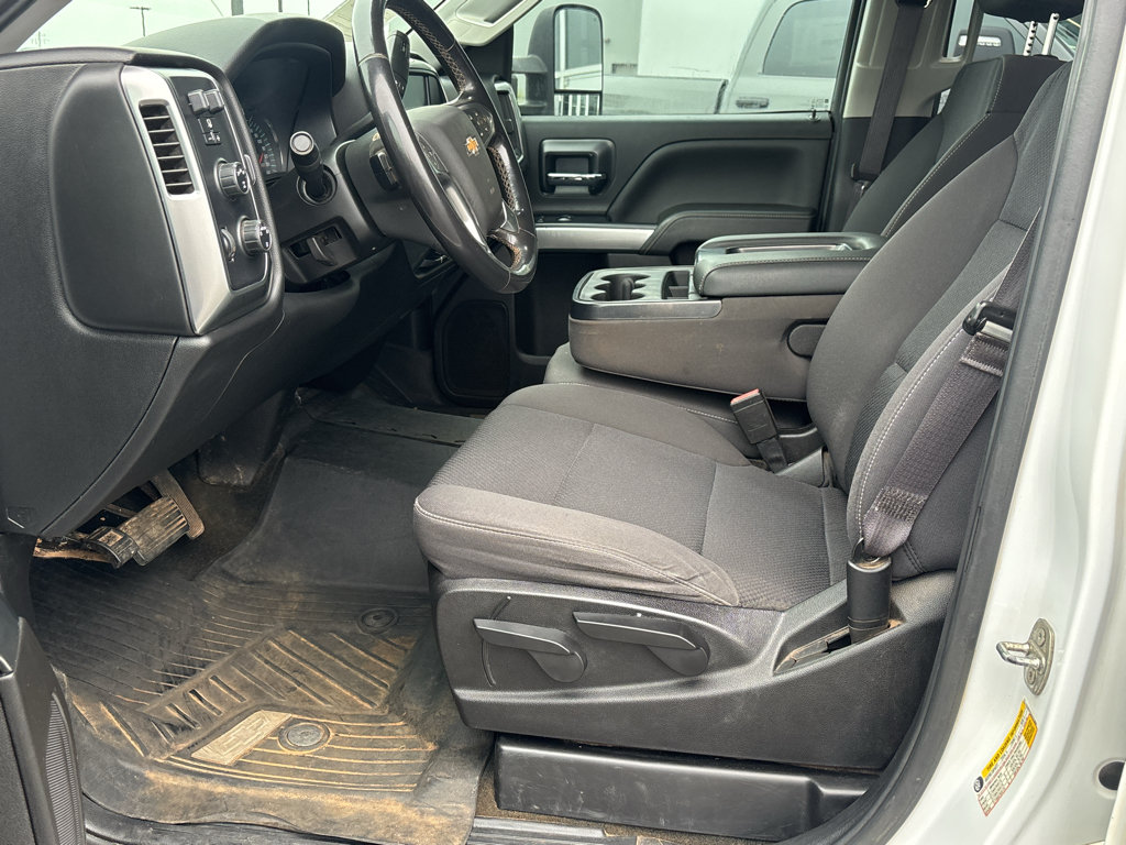 Used 2017 Chevrolet Silverado 2500 LT AWD/4WD image 12