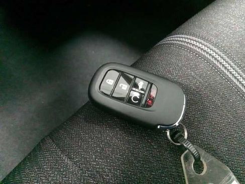 Used 2023 Honda Accord Sport image 28
