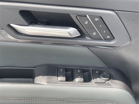 New 2026 GMC Terrain AT4 w/ Convenience Package III image 22