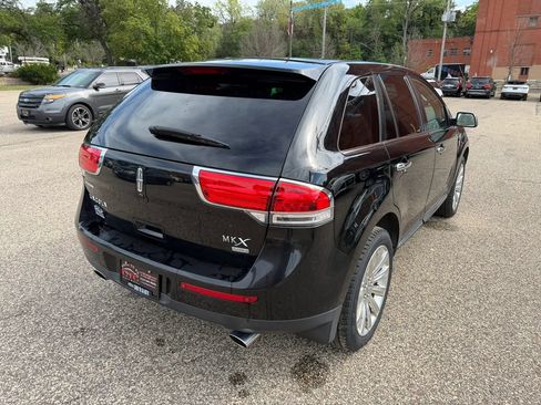 Used 2011 Lincoln MKX AWD w/ 102A Rapid Spec Order Code image 6