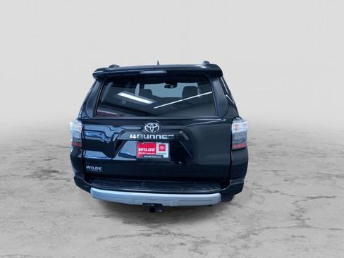 Used 2023 Toyota 4Runner TRD Off-Road Premium image 9