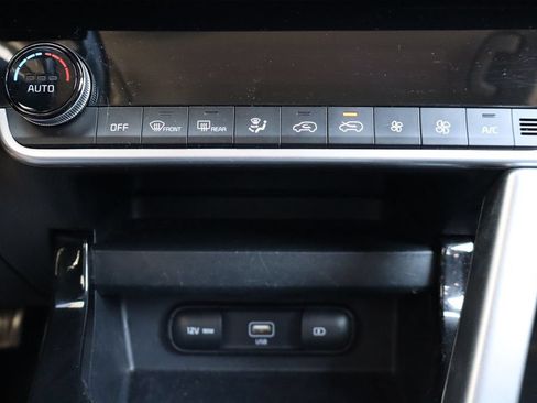Used 2023 Kia Seltos S FWD image 8
