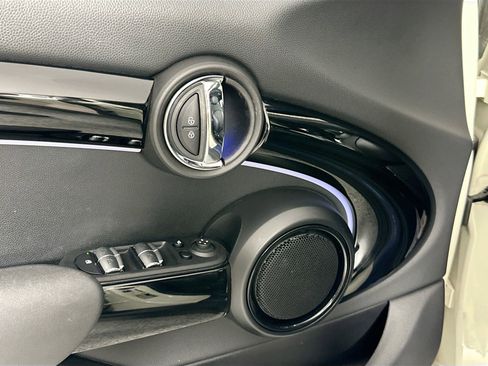 Used 2023 MINI Cooper S image 24