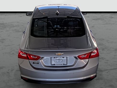 Used 2024 Chevrolet Malibu LS image 3