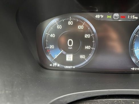 Used 2018 Volvo V90 T6 Cross Country w/ Convenience Package image 16