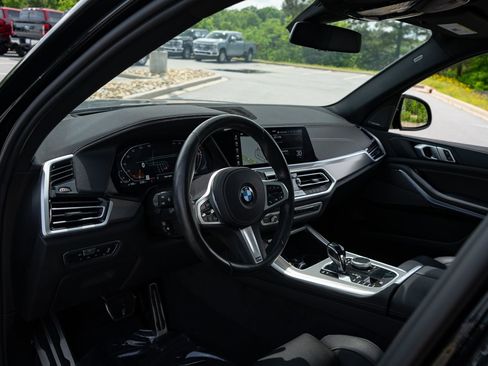 Used 2023 BMW X5 sDrive40i w/ M Sport Package RWD image 13