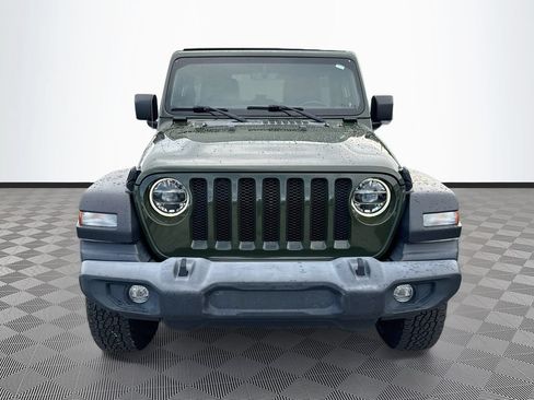 Certified 2022 Jeep Wrangler Unlimited Sport w/ Sun And Sound Package AWD/4WD image 2
