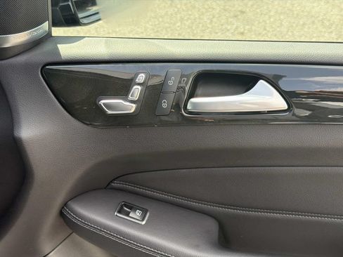 Used 2018 Mercedes-Benz GLE 350 image 15