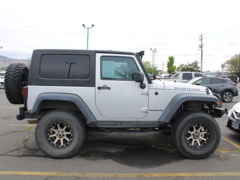 Used 2007 Jeep Wrangler Rubicon w/ Dual Top Group AWD/4WD image 6
