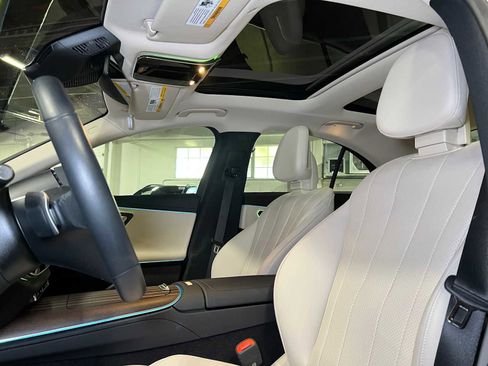 Certified 2025 Mercedes-Benz E 350 Sedan image 21