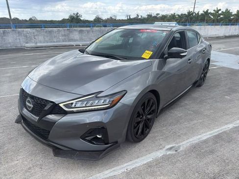 Used 2023 Nissan Maxima SR w/ Sport Mat Group image 1