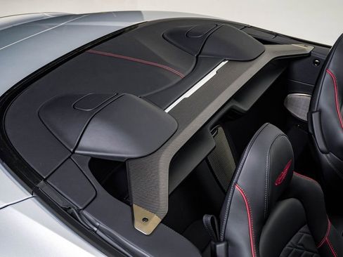 New 2026 Aston Martin Vanquish Convertible image 18