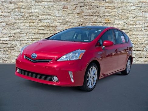 Used 2012 Toyota Prius V Five FWD image 5