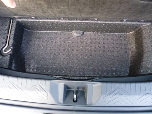 Used 2024 Subaru Impreza 2.0i Sport image 36