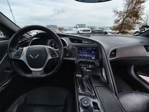 Used 2019 Chevrolet Corvette Stingray Coupe w/ 1LT image 16