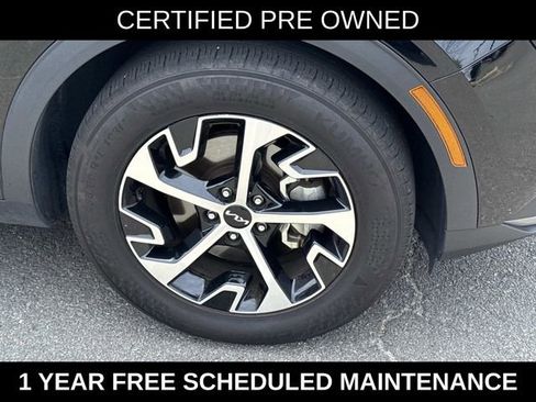 Used 2025 Kia Sportage EX w/ Premium Package FWD image 7