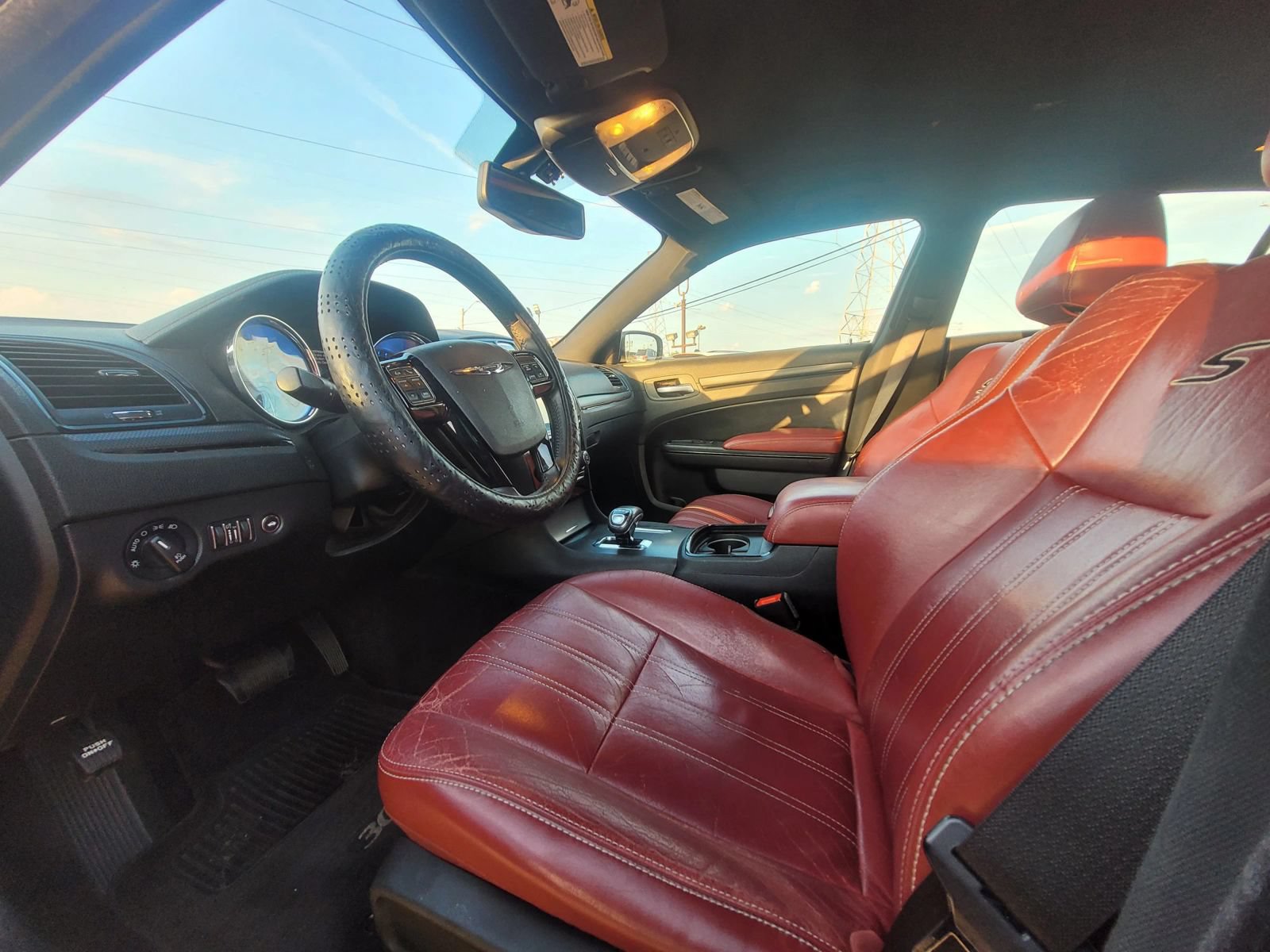 Used 2013 Chrysler 300 S RWD image 23