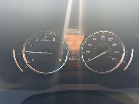 Used 2020 Acura MDX SH-AWD w/ Technology Package image 11