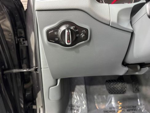 Used 2016 Audi Q5 TDI Premium Plus image 30