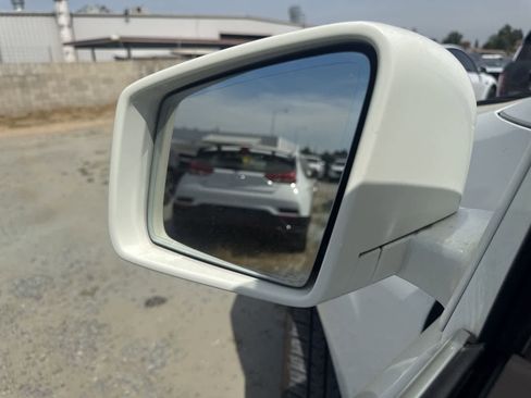 Used 2011 Mercedes-Benz ML 350 2WD image 19