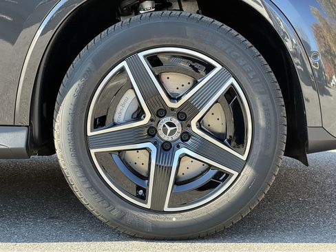 Used 2026 Mercedes-Benz GLC 300 4MATIC image 10