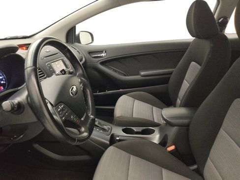 Used 2016 Kia Forte Koup EX image 17