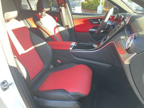 New 2026 Mercedes-Benz GLC 300 4MATIC image 44