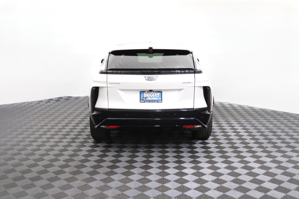 Certified 2024 Cadillac Lyriq Sport AWD/4WD image 8