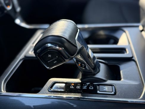 Used 2022 Ford F150 XLT w/ Equipment Group 302A High image 23