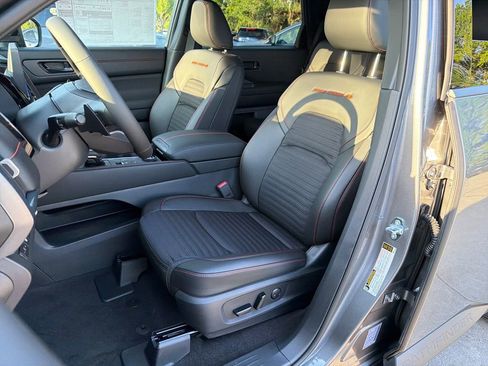 New 2026 Nissan Pathfinder Rock Creek AWD/4WD image 29