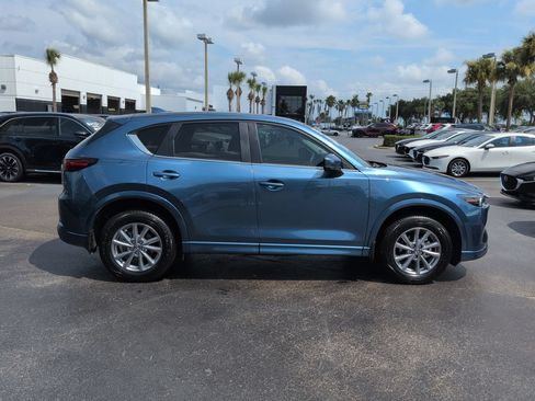Used 2024 MAZDA CX-5 AWD 2.5 S w/ Preferred Package image 3