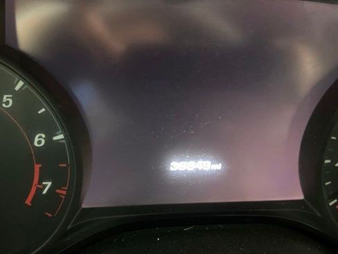 Used 2017 Chevrolet Camaro SS RWD image 5