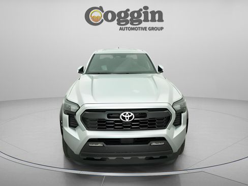 New 2025 Toyota Tacoma TRD Off-Road image 31